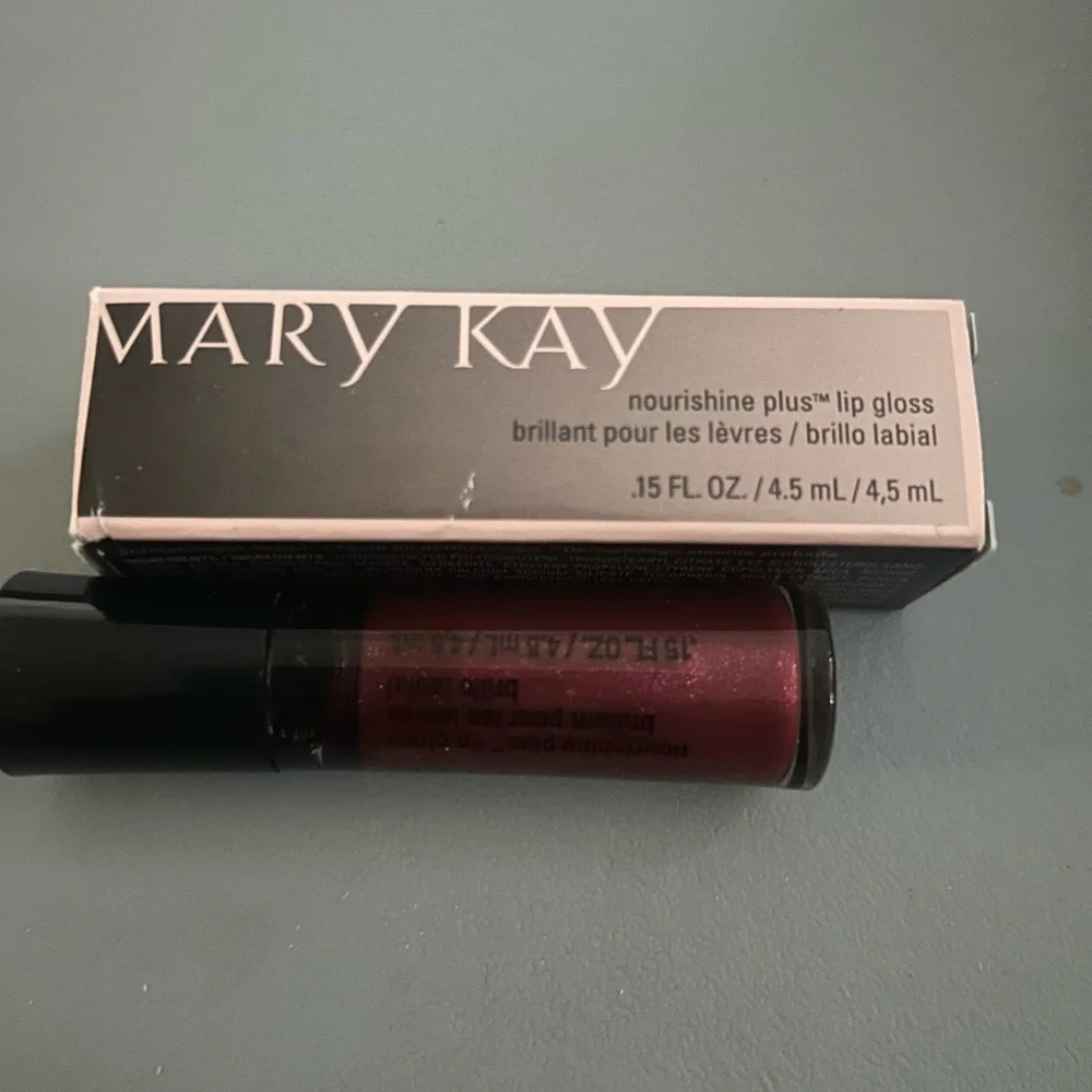 Mary Kay Sparkle Berry Lip Gloss